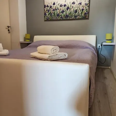 Nola Apartman *